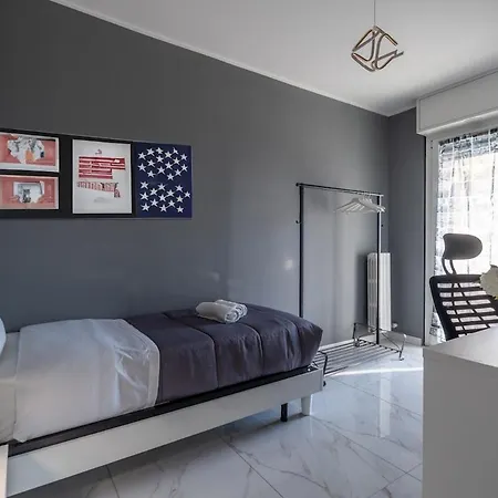 Apartment New With 4 Bedrooms
